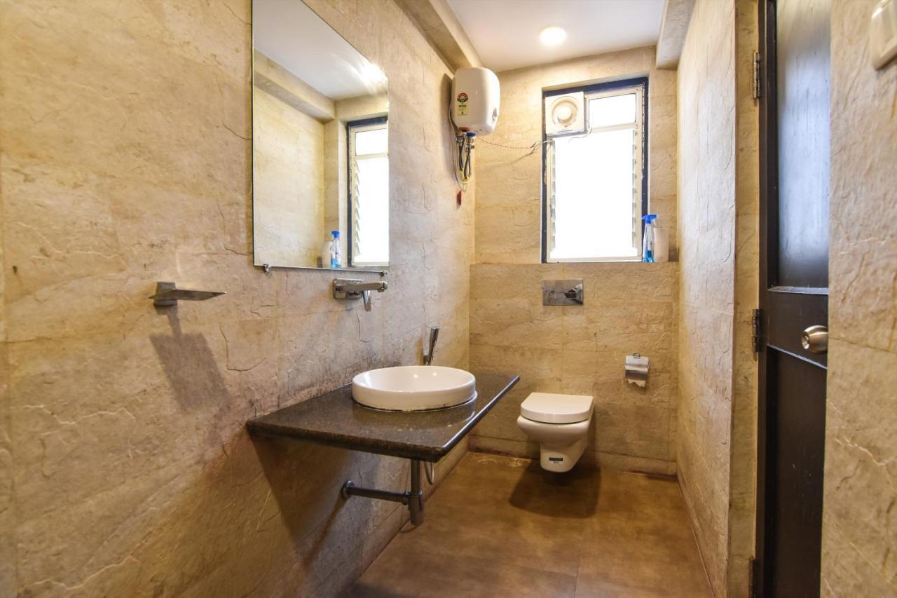 Serviced Apartment *